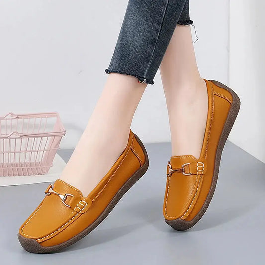 Mocasines Chloe: Confort Clásico en Piel y Variedad de Tallas