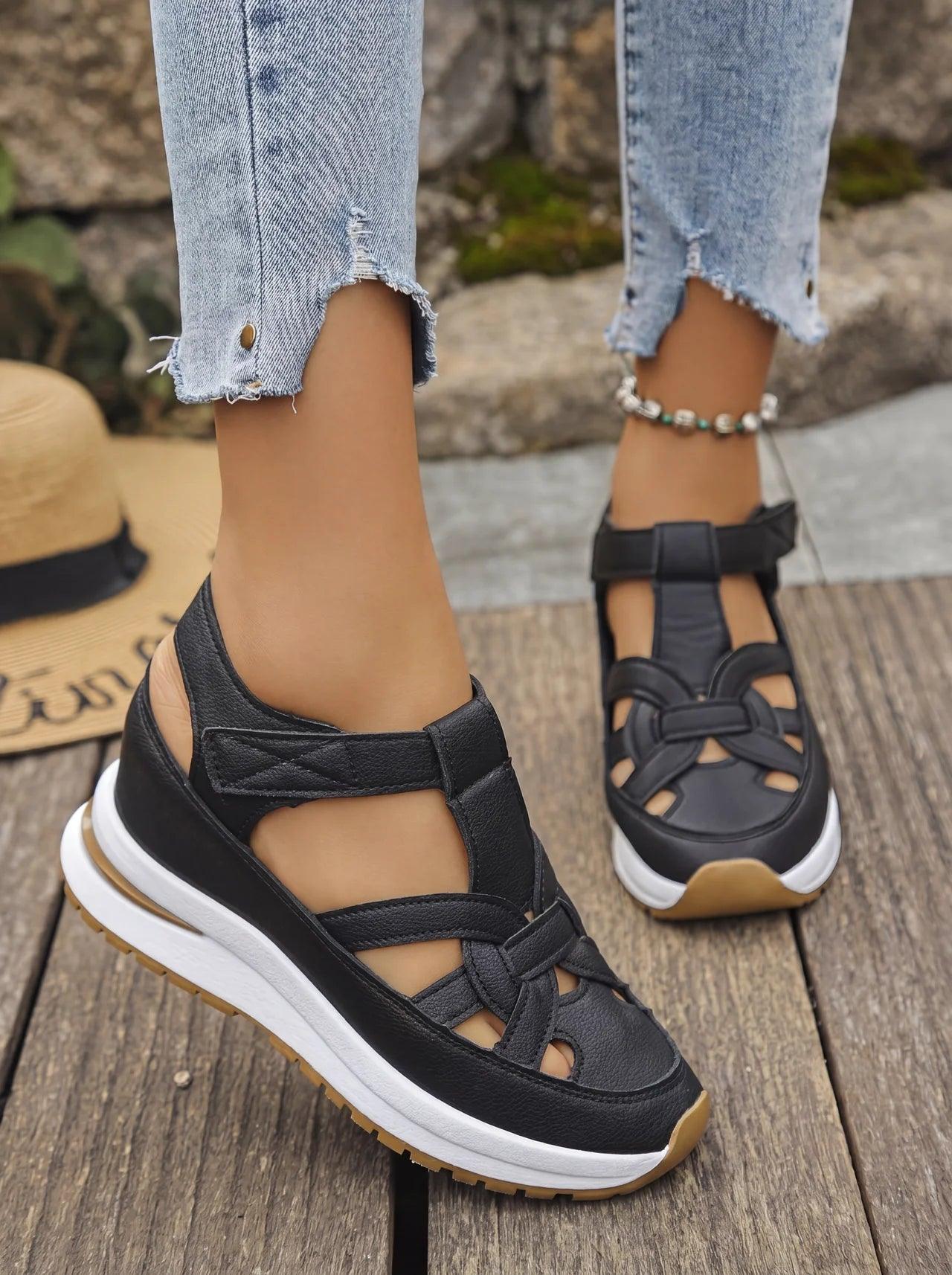 Vera — Sandalia de Cuña con Velcro y Soporte Plantar
